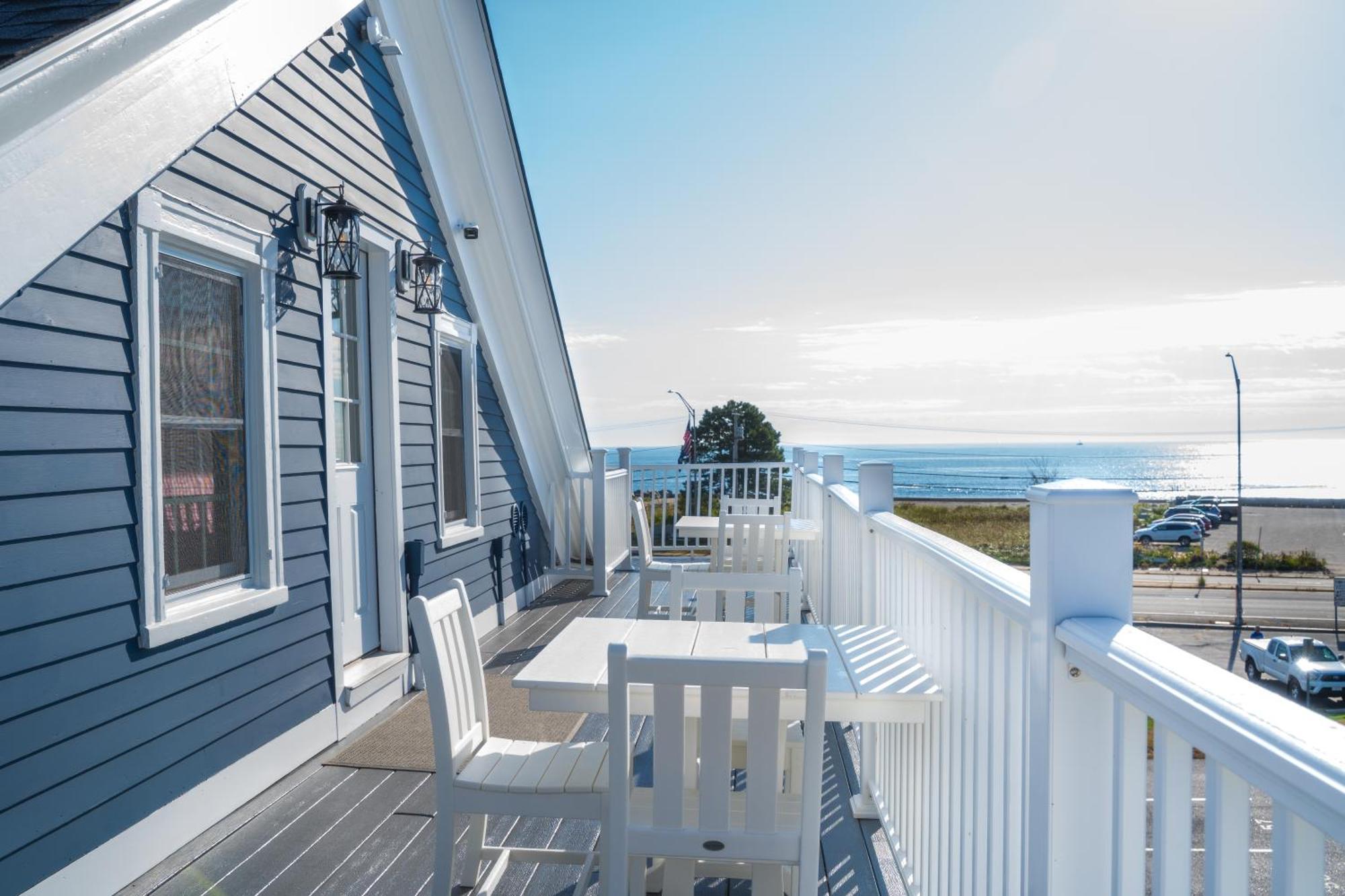 935 Ocean, A Beachside Inn Hampton Eksteriør billede